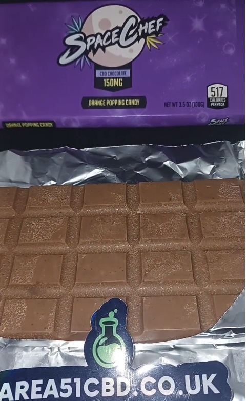 Space Chef Orange Popping Candy Flavour 150mg CBD Infused Chocolate Bar UK